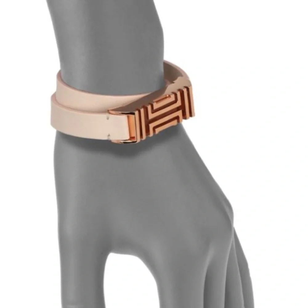Tory Burch Cream and Gold Bracelet no dust bag